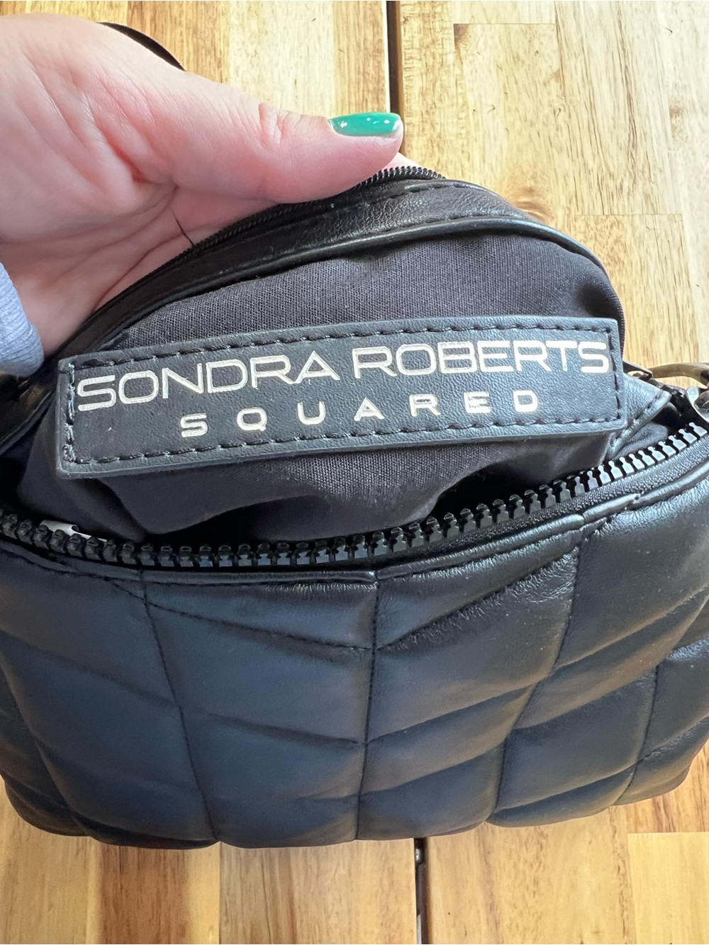Sondra Roberts Squared Black Quilted Crossbody Bag Puffer Style - Picture 5 of 8